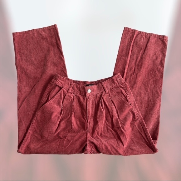 Forever 21 Womens dark peach pleated corduroy pants size L - Picture 2 of 7